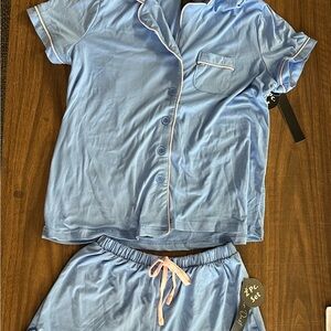 Women's Light Blue Short-Sleeve Satin Pajama Set with Contrast Trim